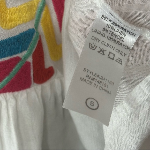 J Marie Shirt White Red Linen Smocked Embroidered Peplum Tie Shoulder Size S - Picture 3 of 4